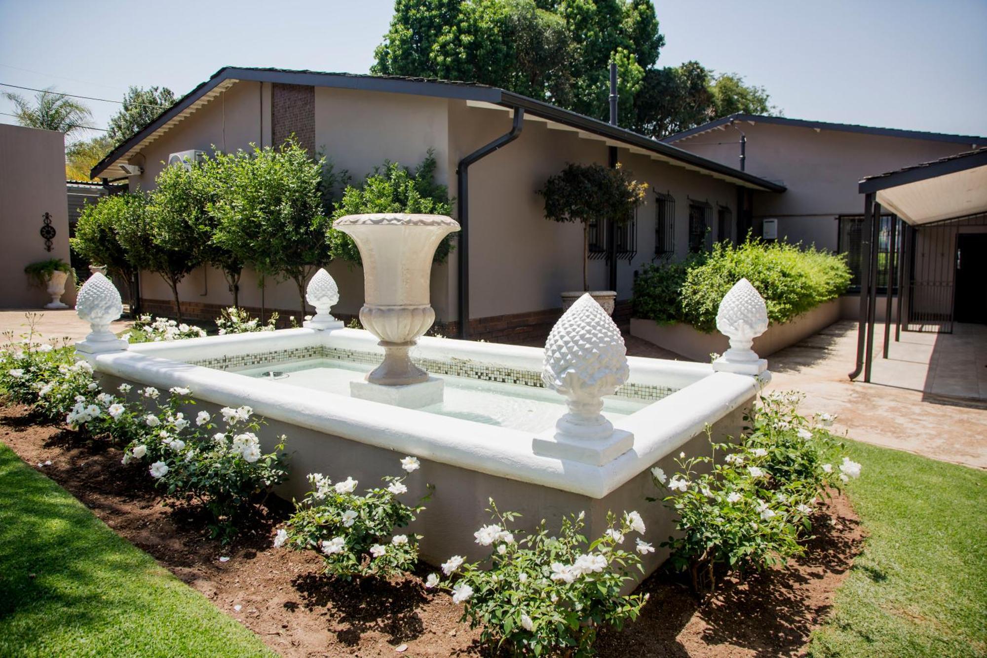 La Vida Luka - Luxury Guesthouse Pretoria-Noord Exteriér fotografie